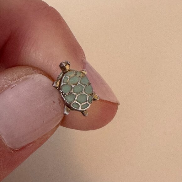 Vintage nautical stud earrings - Tiny turtles - Mint green - Picture 3 of 4